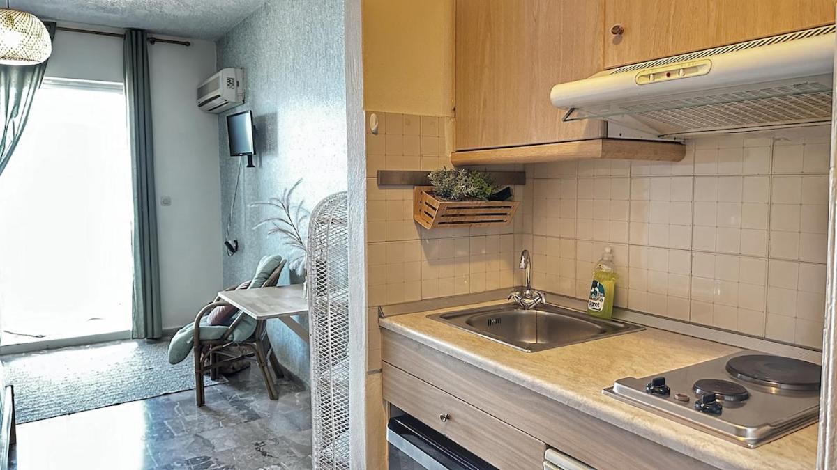 Akasha Waves Apartment Ретимно Екстериор снимка